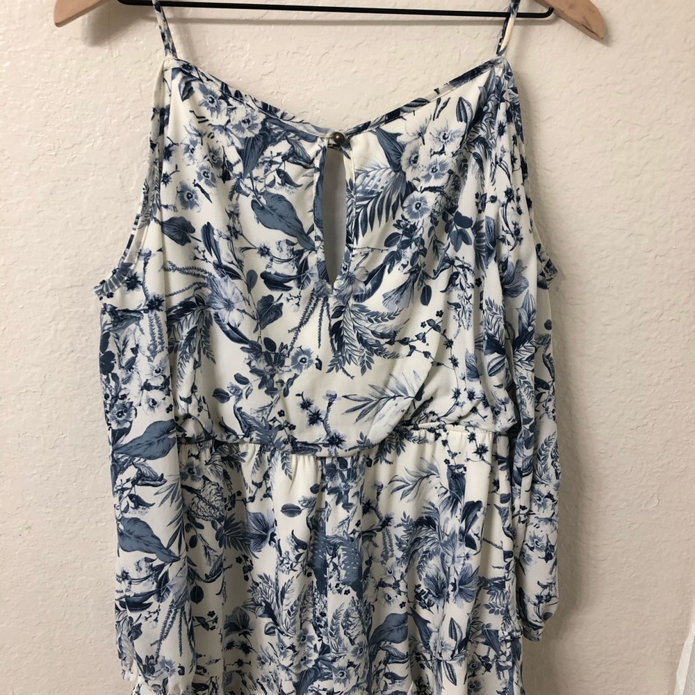 romper - Picture 3 of 5